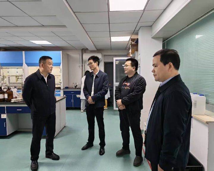 fdf041761f17f5525aefa716d710e9f